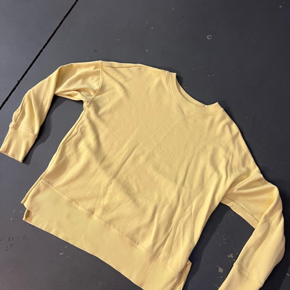 Thin yellow sweatshirt
